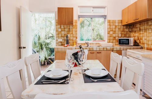 Moorea-Maiao House | Charming houses with private beach and seaside pool