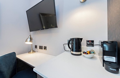 Howth Apartment | Charming Howth Marina Retreat