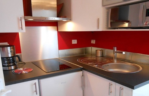 Sotteville-les-Rouen House | Charming little Gite C