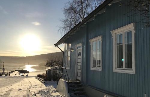 Lillehammer House | Charming Lakeside House with sauna