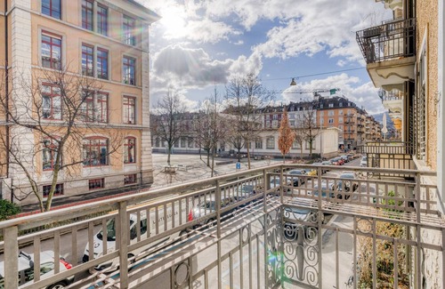 District 4 Apartment | Charming Langstrasse 3.5 Room w/Storage, 5 mins to Tram, by Blueground