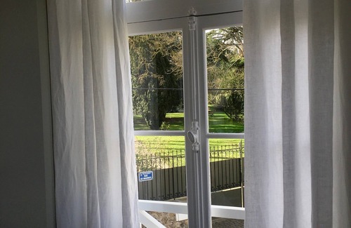 Garches House | Charming little house in a privileged location