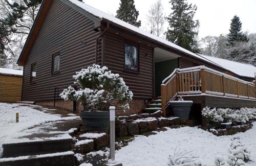 Murthly House | Charming lodge cosy comfortable ideal location