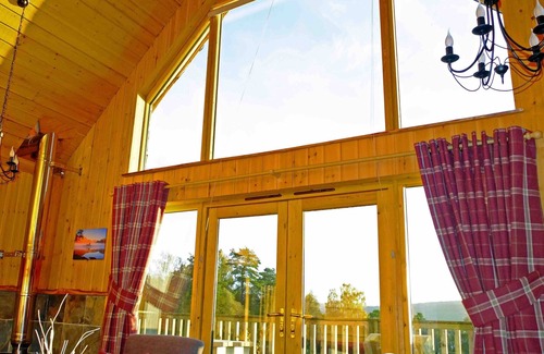 Dallavich Cabin | Charming log cabin with great views over beautiful Loch Awe and mountains beyond