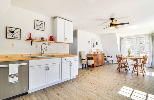 East Dixfield House | Charming Maine Retreat Near Skiing & ATV Park!