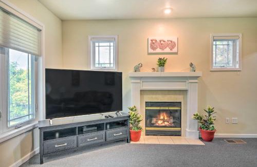 Medford House | Charming Medford Getaway about 4 Miles to Downtown!