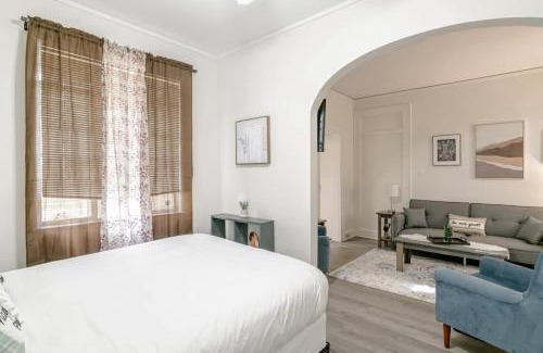 Hannon Park Apartment | Charming Midtown Apt - Hannon Hideaway Unit B