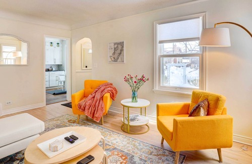 Keewaydin House | Charming Minneapolis Home < 1 Mi to Lakes!