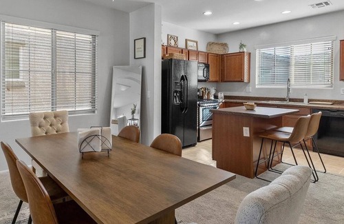 Maryvale House | Charming Modern 3-Story Phoenix Home: 3 BD/4BR , Near Shopping & Entertainment