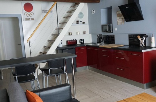 Laneuveville-derriere-Foug Apartment | Charming modern duplex with parking, fitted kitchen 30 min from Nancy