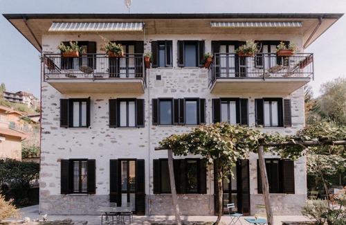 Colmegna Apartment | CHARMING MOMENT di Villa Porta - Residenza Ortensia