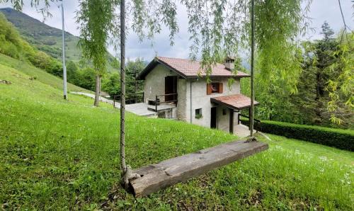 Pasturo Ski Chalet | Charming Mountain Hut on Grigna Mountain - Como Lake