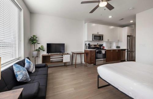 Downtown Louisville Apartment | Charming Nulu SDO CozySuites 01