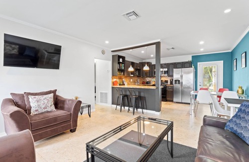 South Middle River Apartment | Charming Oasis with a Pool