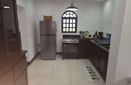 Veraguas House | Charming 2-bedroom house in Los Islotes community with beach access