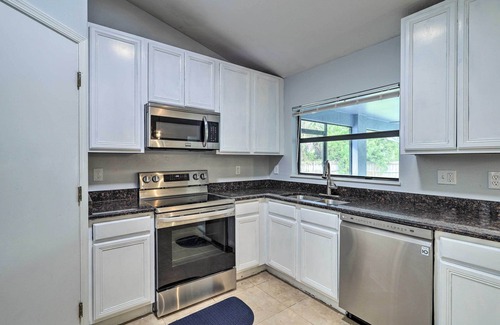 Interchange Square House | Charming Palm Bay Retreat w/Spacious Yard!