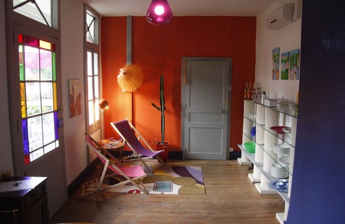 Lasserade Apartment | Charming pavilion, ideal for couples with or without children!