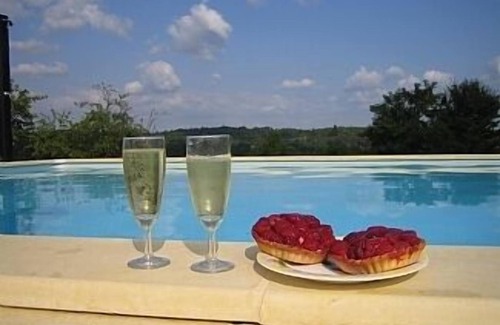 Campsegret House | Charming & Peaceful House In A Rural Setting - No Smoking