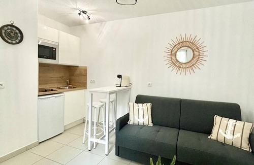 Saint-Roch Apartment | Charming, peaceful studio near tramay and station