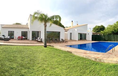 Pamis House | Charming Pepa House