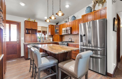 Gilbert House | Charming, Pet-friendly, 3-bedroom home in Gilbert with AC, WiFi, pool, hot tub