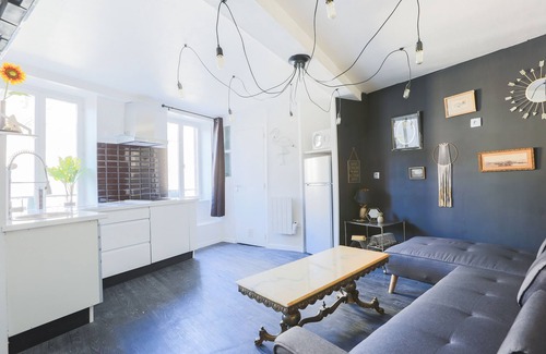 Royat Apartment | Charming Pied à Terre in Royat