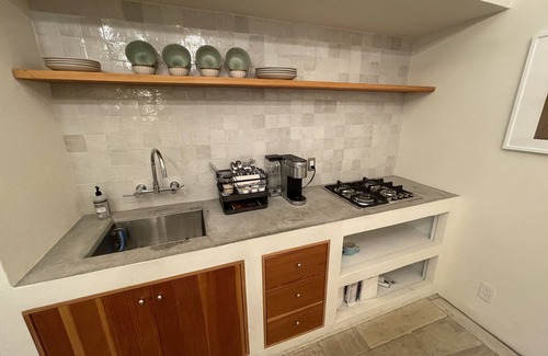 Glenwood Apartment | Charming, Private, Poolside Cottage