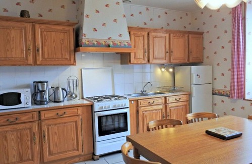 Ferriere-et-Lafolie Cottage | Charming Restored House, Close to Amenities with Enclosed Yard and Modern Comforts