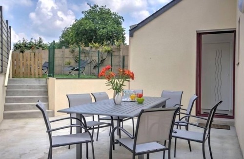 Herbignac Cottage | Charming Renovated Cottage with Garden, 20 km from La Baule, Family Friendly