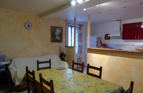 Bransat Cottage | Charming Renovated House with Spa, Terrace, and Children's Playground in Bransat