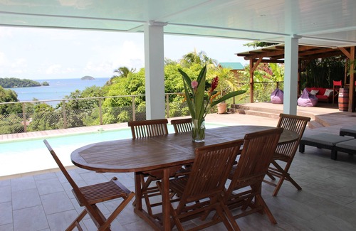 Tartane Apartment | charming rental in Trinidad with sea view and pool.