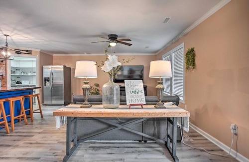 Walterboro - St. George House | Charming Retreat on 20 Acres with Private Lake!