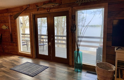 Cedar Bluff House | Charming Retreat that offers a peaceful and relaxing setting