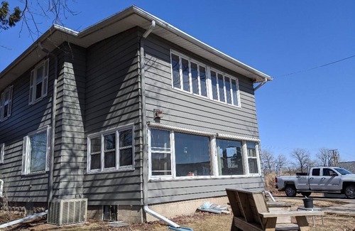 Little Chute House | Charming River Home