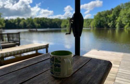 Anderson House | Charming Romantic Lakefront Cottage or Guest Room Depending on Availability Near Golf