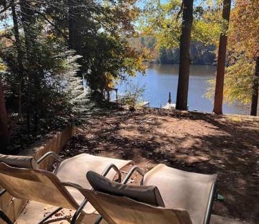 Anderson House | Charming Romantic Lakefront Cottage or Guest Room Depending on Availability Near Golf