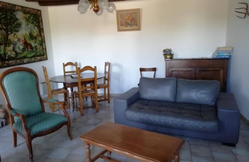 Chatillon-sur-Cher Cottage | Charming Rural House with Garden near Beauval Zoo and Loire Castles