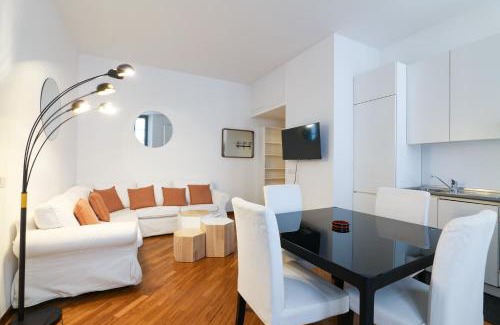 Porta Venezia Apartment | Charming San Babila Apt.