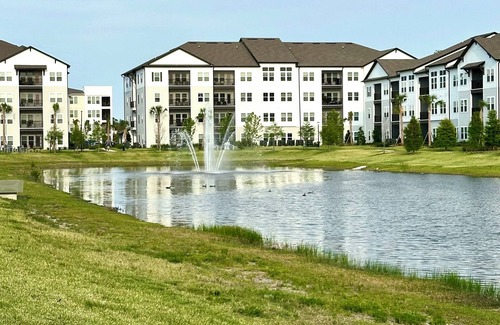 Sanford Apartment | Charming Sanford 2BR - Your Comfortable Home with WiFi & Fitness Room