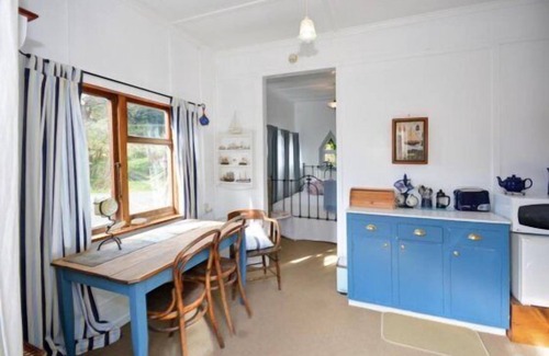 Portobello Cottage | Charming Seafarer's Cottage in Portobello