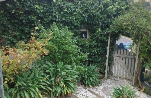 Portobello Cottage | Charming Seafarer's Cottage in Portobello