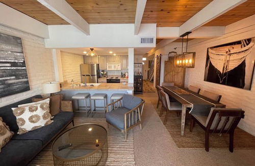 Tahoe Keys Condo | Charming Ski Season Rental 3-bedroom condo in serene South Lake Tahoe Keys