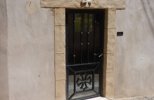 Capendu Cottage | Charming small renovated air-conditioned gite near the city of carcassonne and canal