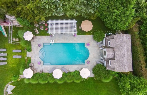 Village of Southampton House | Charming Southampton Village Guest Home -Walk to Beach, Restaurants, Shops