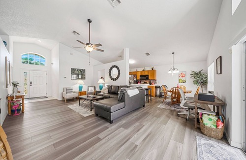 Haines City Villa | Charming! Southern Dunes, 3 Bed Family Villa!