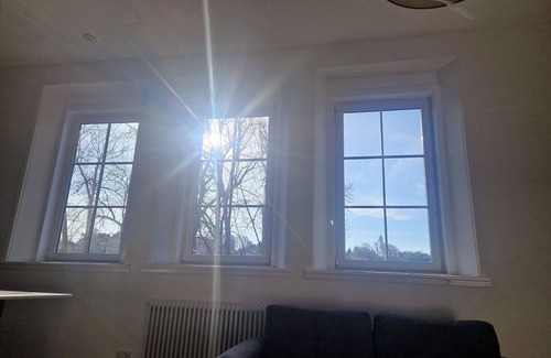 Lasswade Apartment | Charming & Spacious 3-Bedroom Retreat in Edinburgh | Fast WiFi & Cozy Comforts