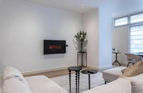 Oude Pijp Apartment | Charming Stay De Pijp at Centrum