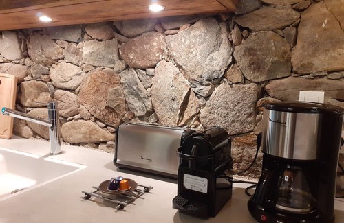 Serra-di-Fiumorbo House | Charming stone house near the sea, in the heart of the maquis.