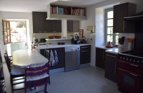 Saint-Pantaleon Cottage | Charming stone residence with heated swimming pool 4X10