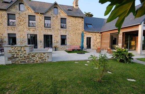 Dragey-Ronthon Cottage | Charming Stone House: Mont St-Michel Views, Private Garden & Terrace, Near Beach